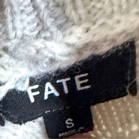 Fate Please Yourself Gray and Cream Open Shawl Chunky Cardigan, EUC, Small - Picture 12 of 16